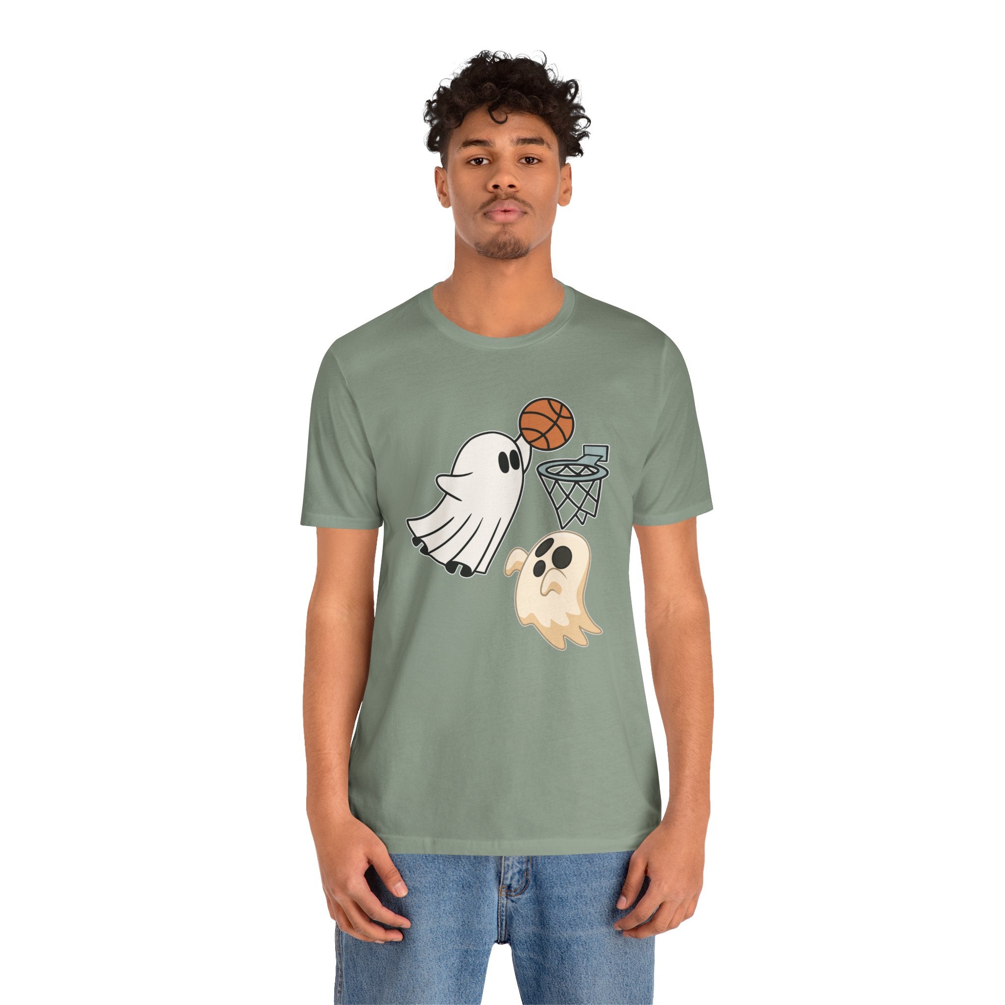 Slam Dunk Ghost T-Shirt – Funny Basketball Halloween Ghost Unisex Tee