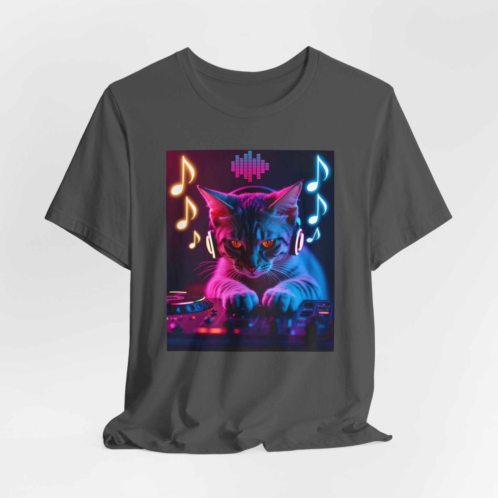 Cute Cat DJ Shirt – Adorable Kitty Music Lover Unisex Tee