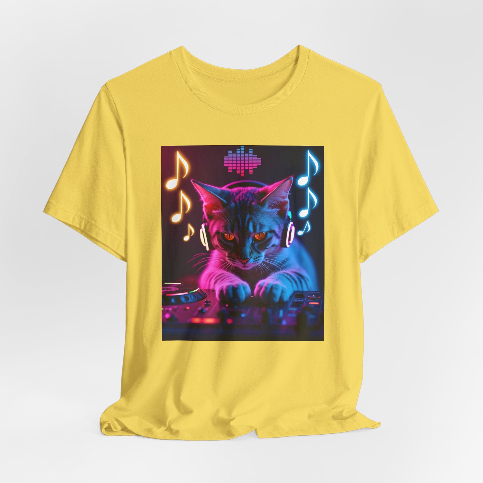 Cute Cat DJ Shirt – Adorable Kitty Music Lover Unisex Tee